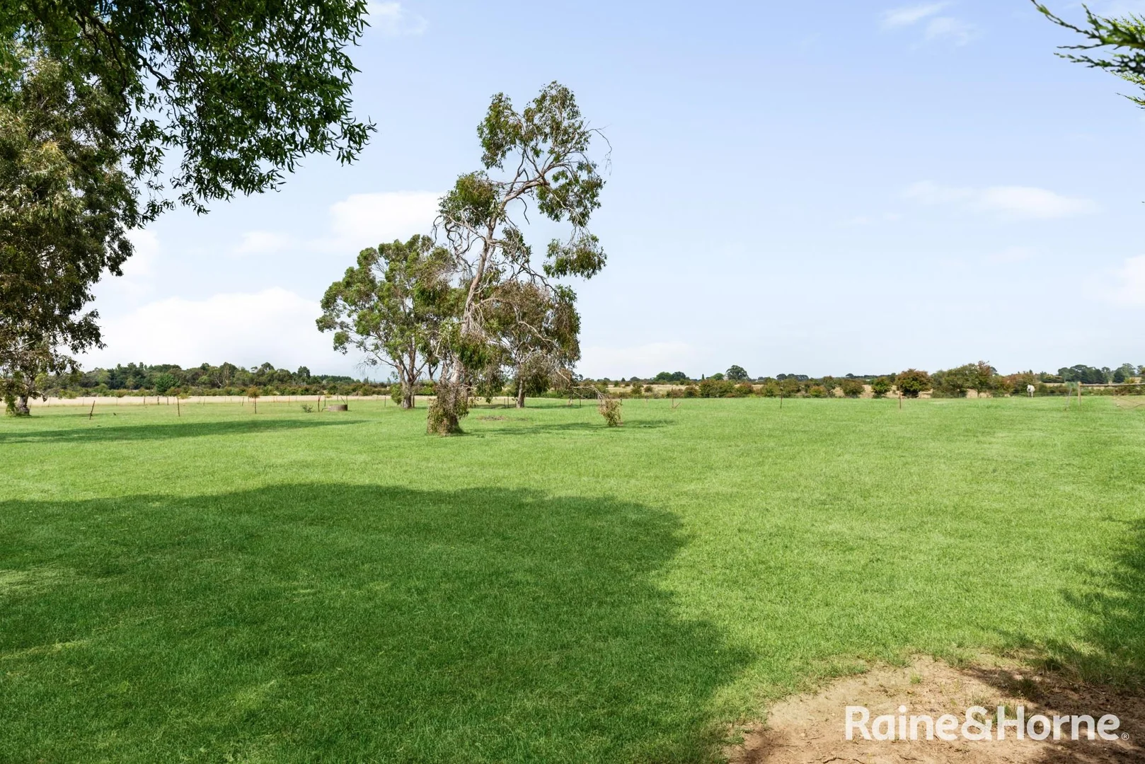 Additional image 19 of 266 Redhill Road, Kyneton VIC 3444