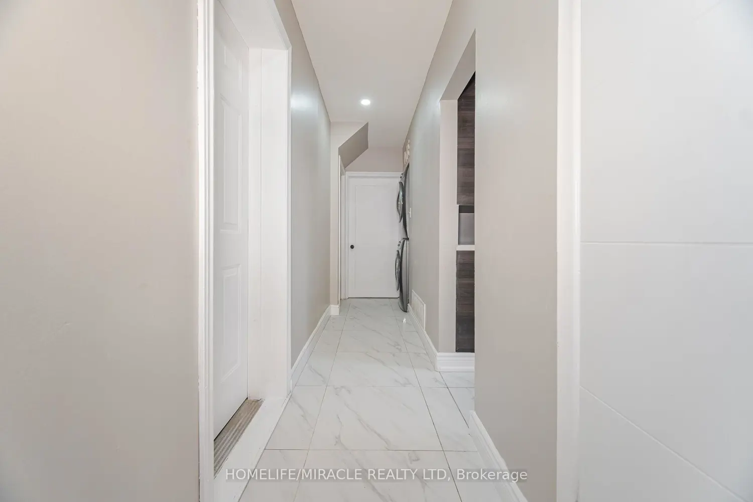 Additional image 7 of 345 Silverstone Drive