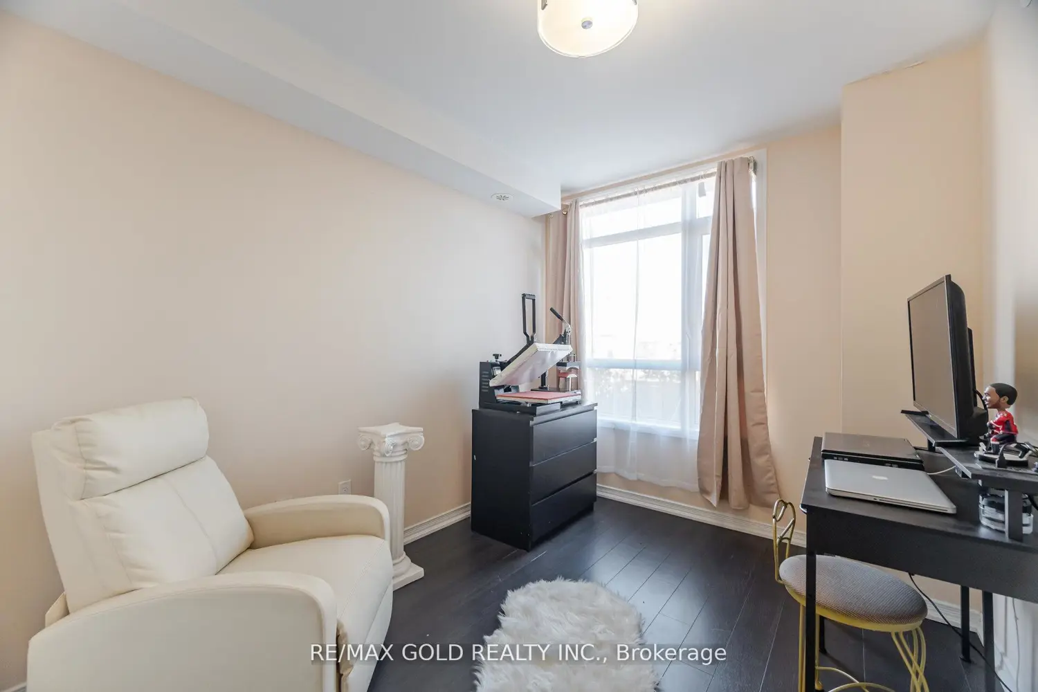 Additional image 15 of 80 Orchid Place 317