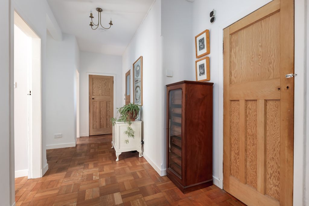 Additional image 15 of 3 bed flat for sale50 Learmonth Crescent, Comely Bank, Edinburgh EH4