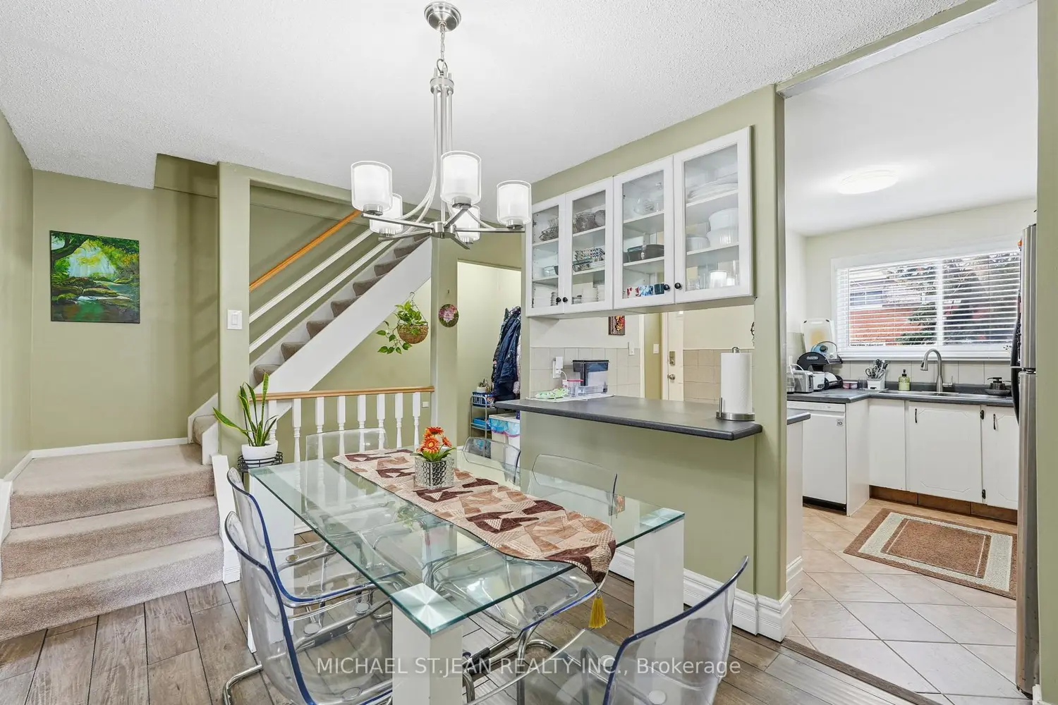 Additional image 6 of 1440 Garth Street 30