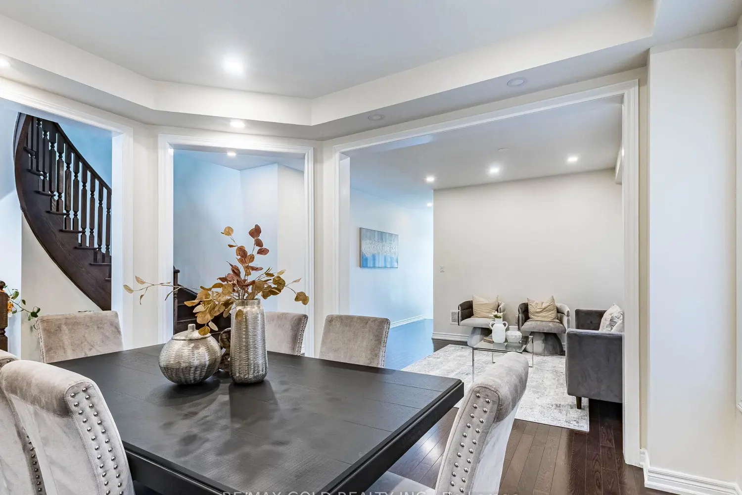 Additional image 4 of 520 Veterans Drive