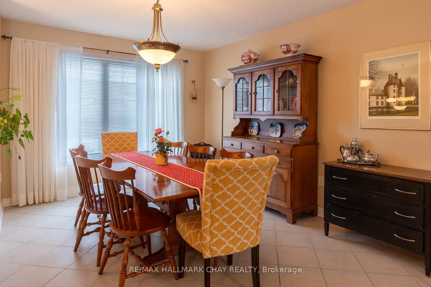 Additional image 8 of 13 Tona Trail