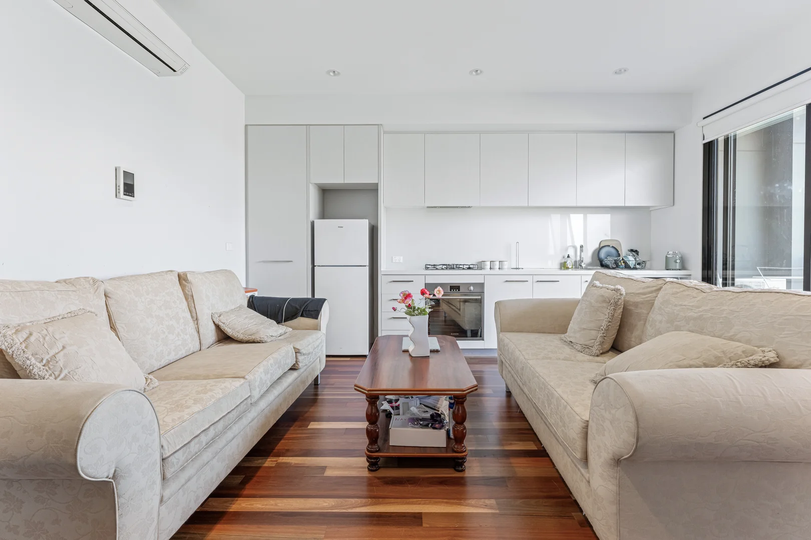 Additional image 2 of 801/59 Paisley Street, Footscray VIC 3011