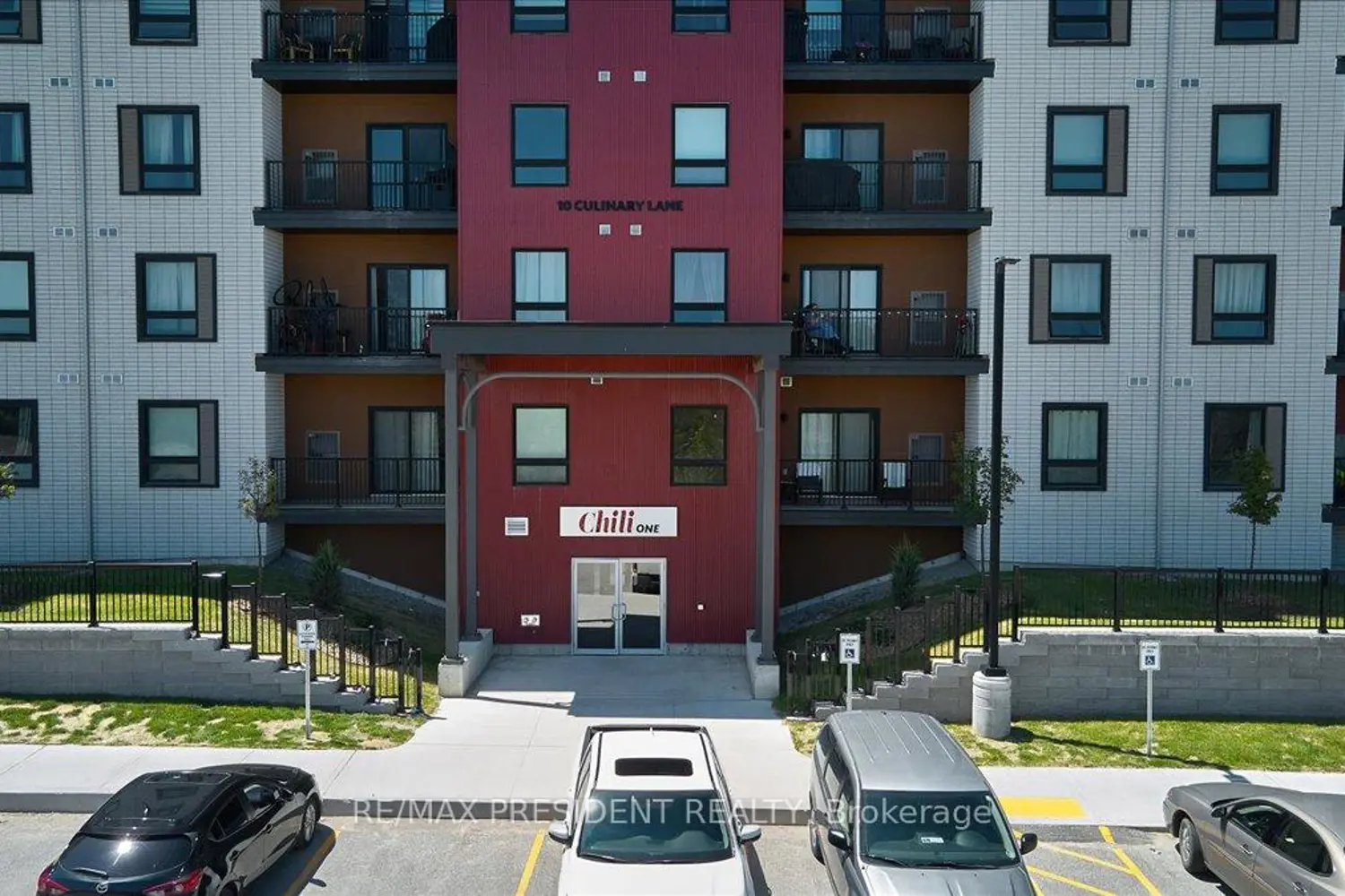 Additional image 3 of 10 Culinary Lane 106