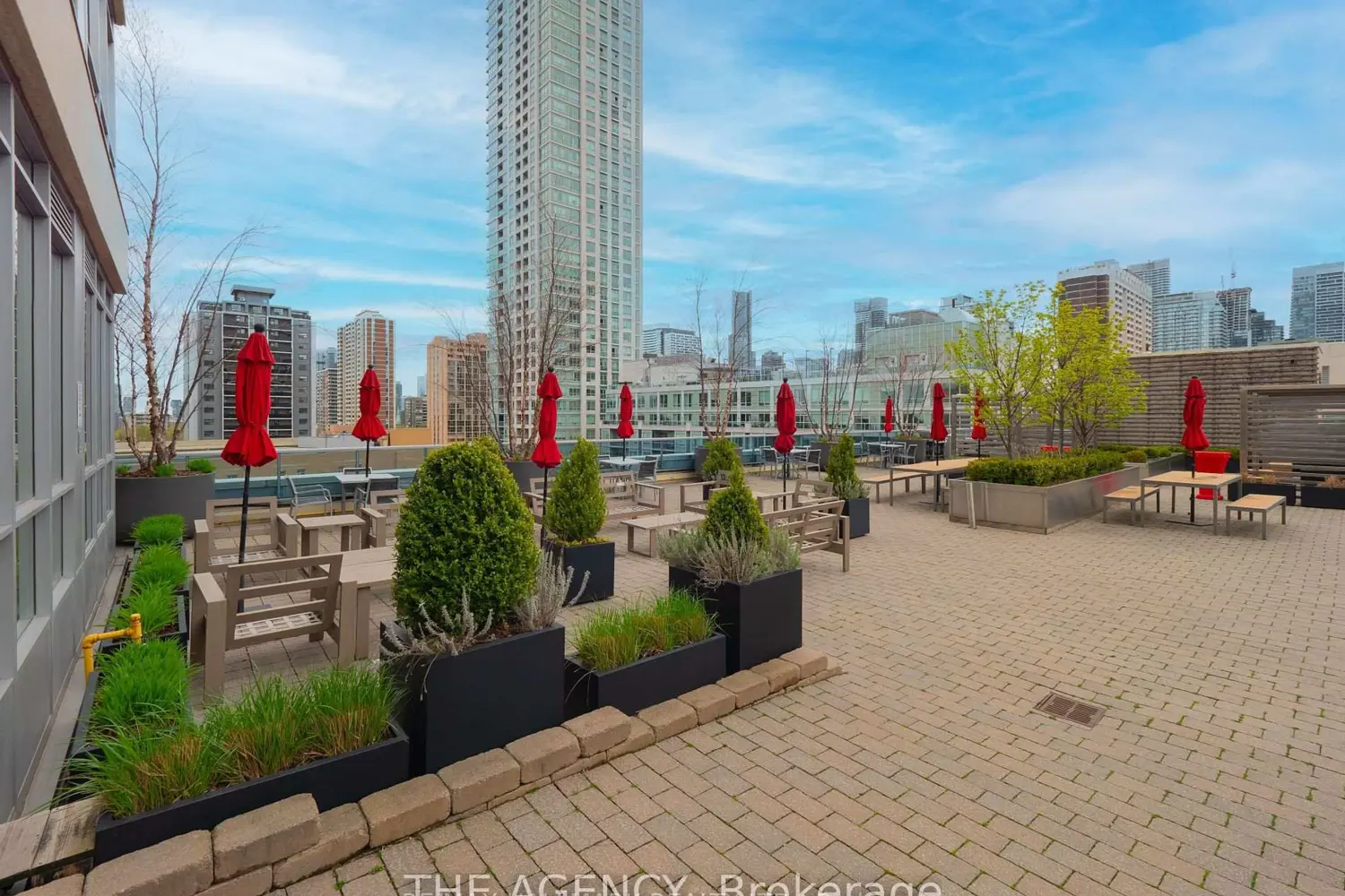 Additional image 14 of 500 Sherbourne Street 507