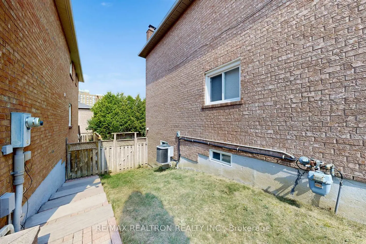 Additional image 18 of 9 Cranston Manor Court