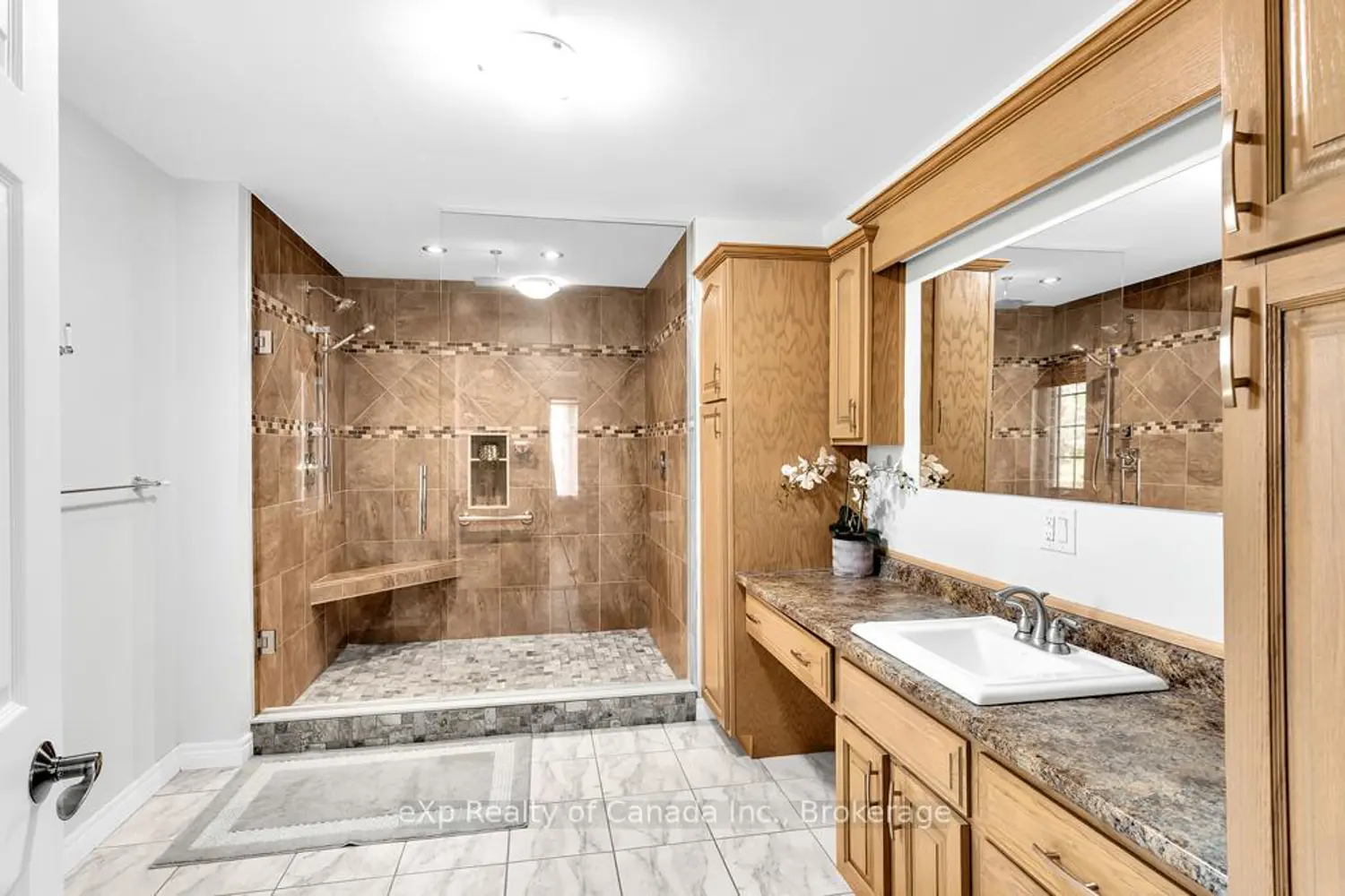 Additional image 17 of 468 Fairground Road