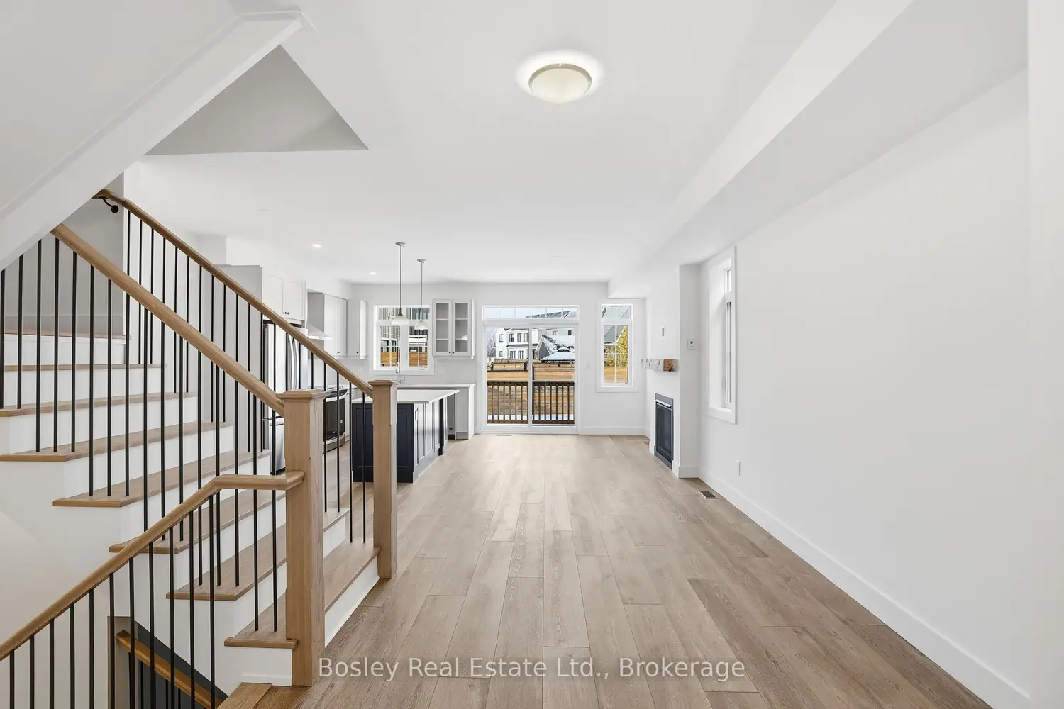 Additional image 2 of 130 White Oak Crescent