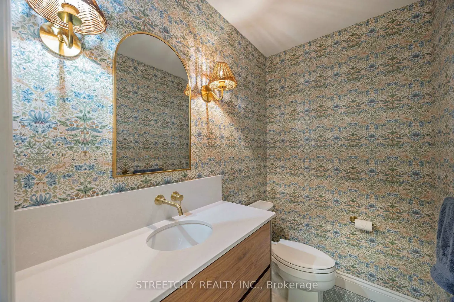 Additional image 6 of 46 Foxborough Grove