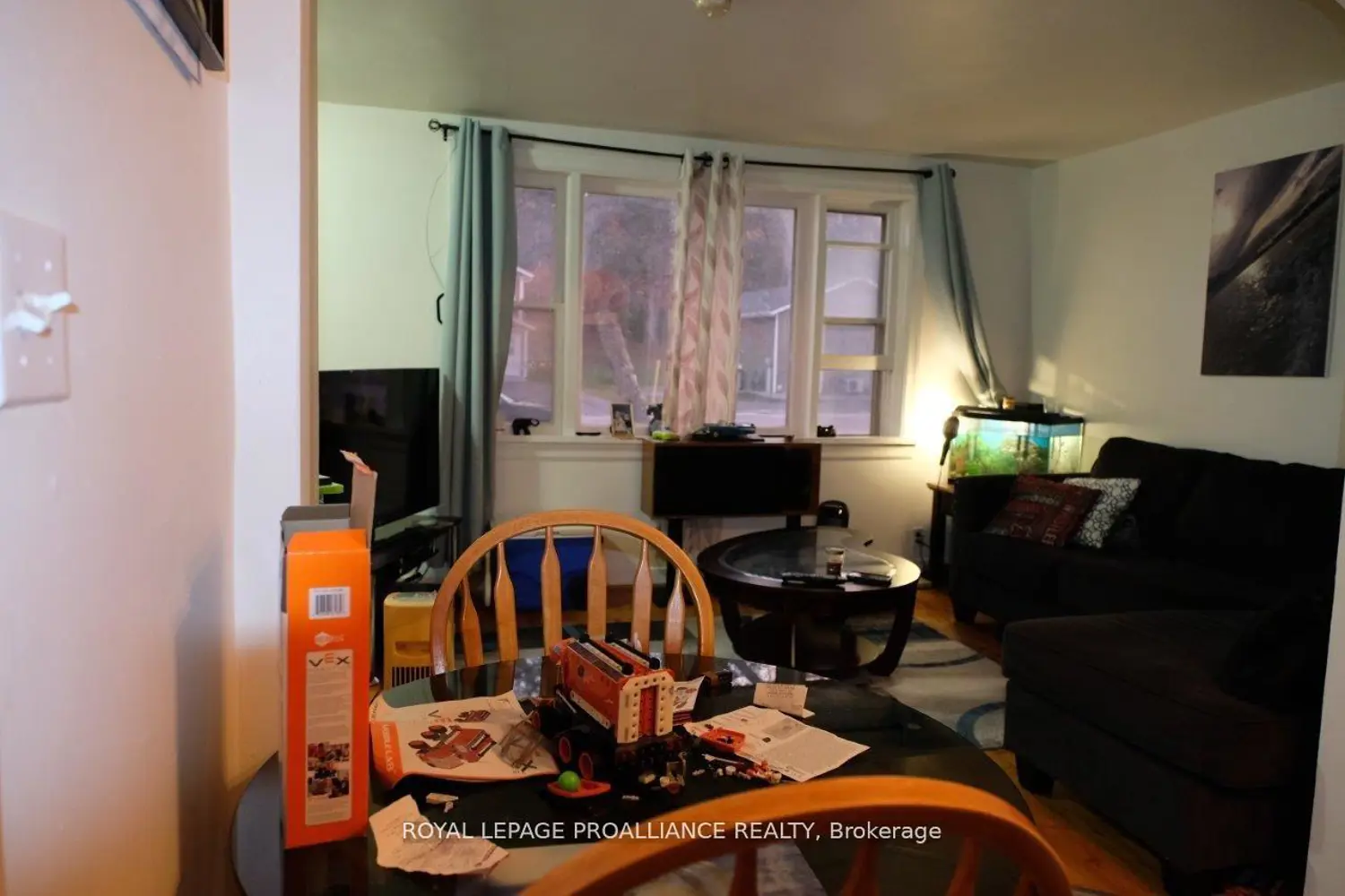 Additional image 9 of 527 Front Street