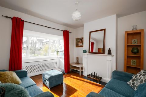 Mashie Road, Acton W3