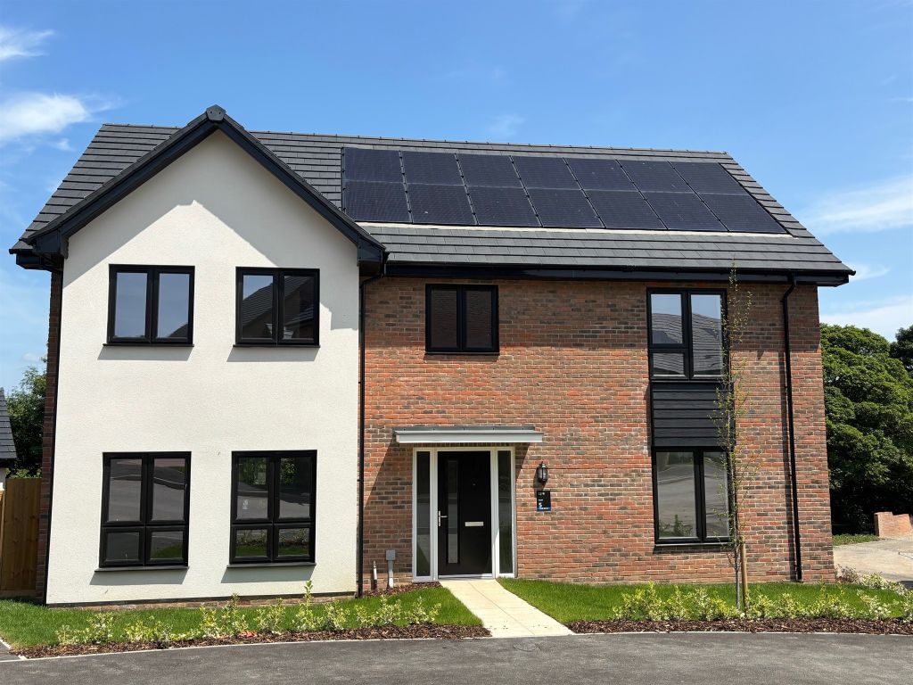 Additional image 5 of 5 bed detached house for saleChase Close, Somerset BA9