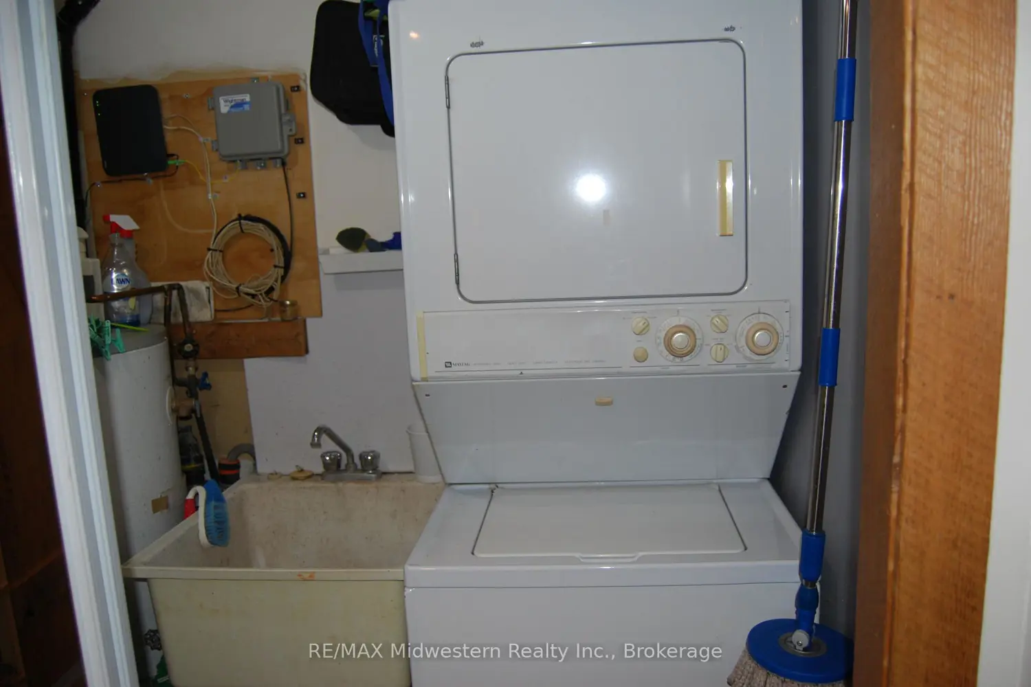 Additional image 13 of 410 Temple Street