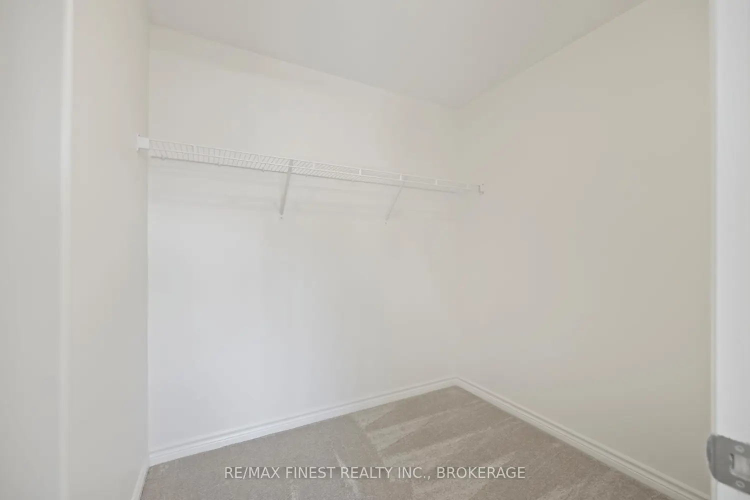 Additional image 11 of 198 Heritage Park Drive