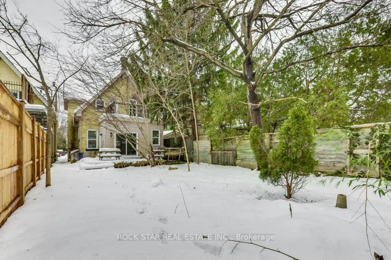 Additional image 19 of 802 Waterloo Street