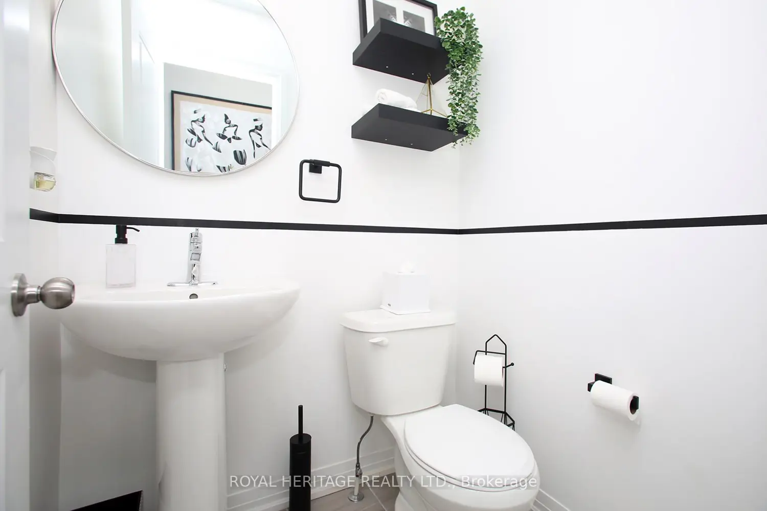 Additional image 11 of 5 Klein Way