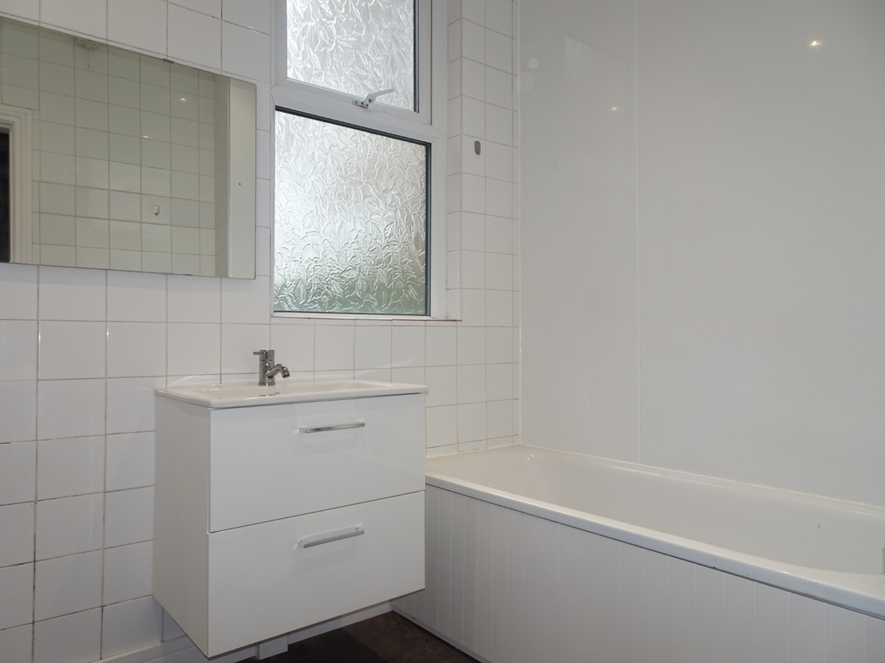 Additional image 5 of 2 Bed Terraced House, Stanley Avenue, M14, N1 7GU