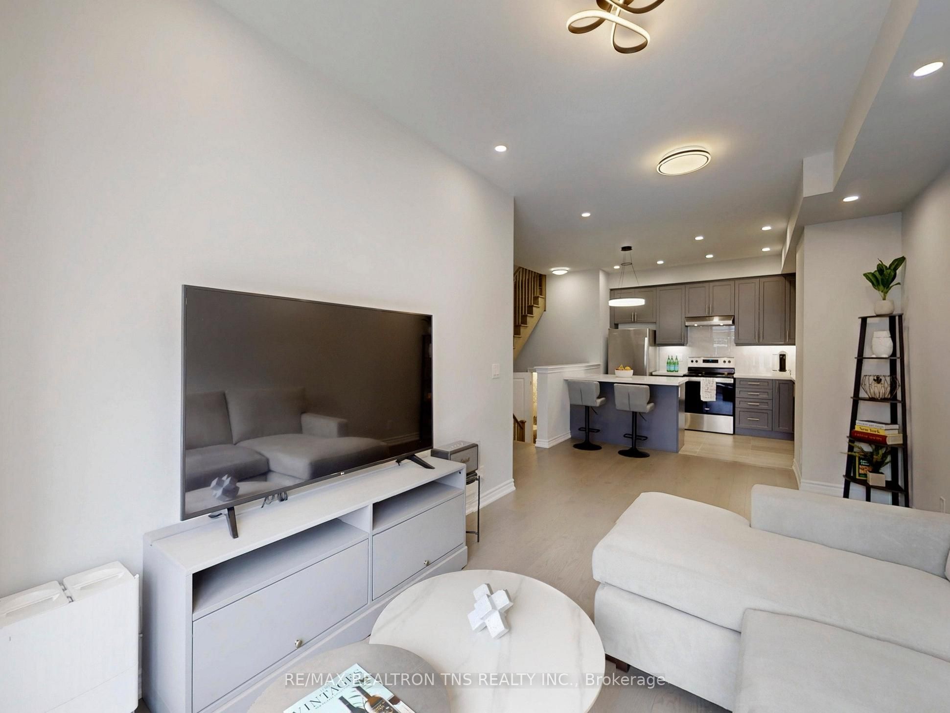 Additional image 5 of 16 Herman Gilroy Lane, Markham, ON, L6C 3L7