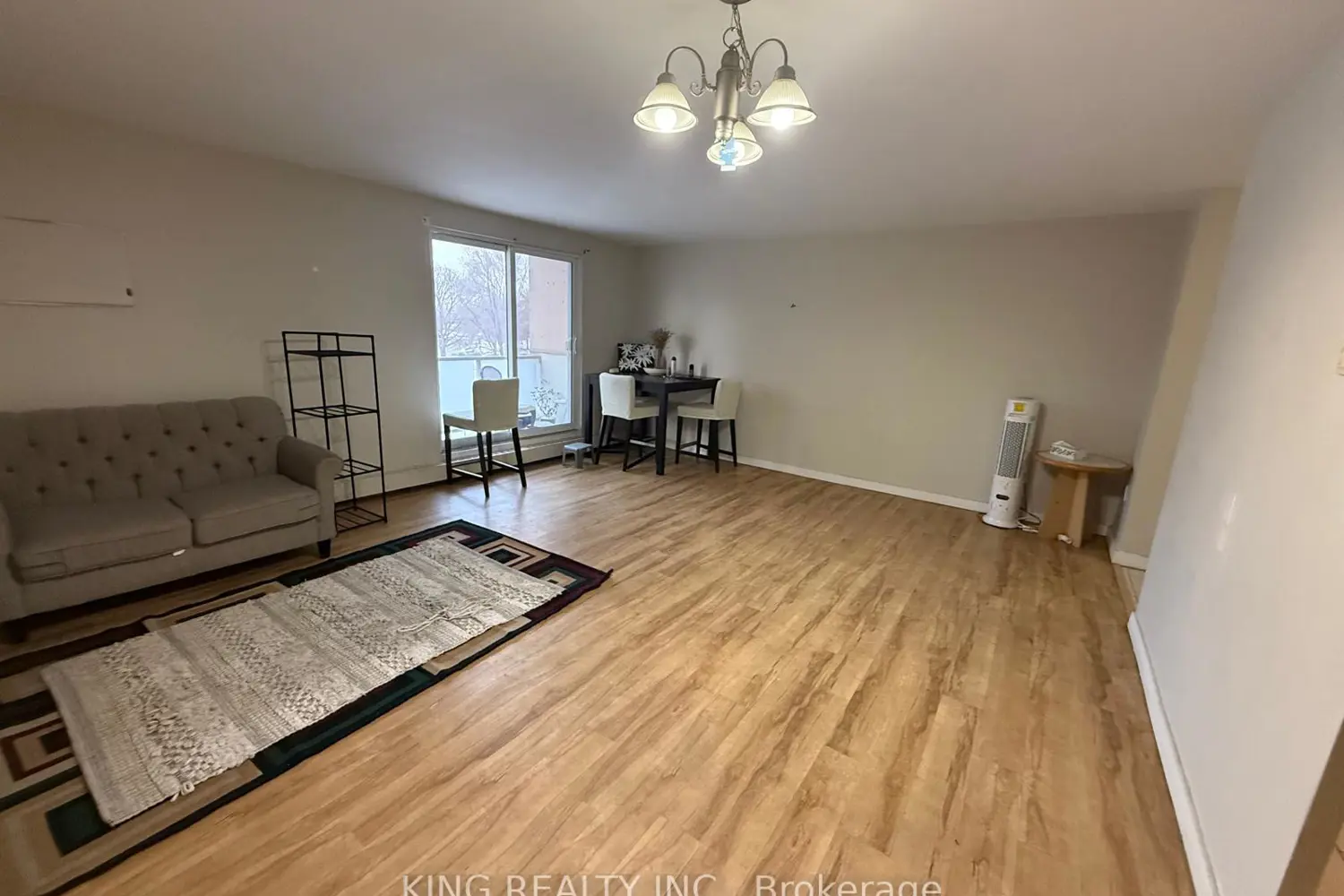 563 Mornington Avenue 302 photo 5