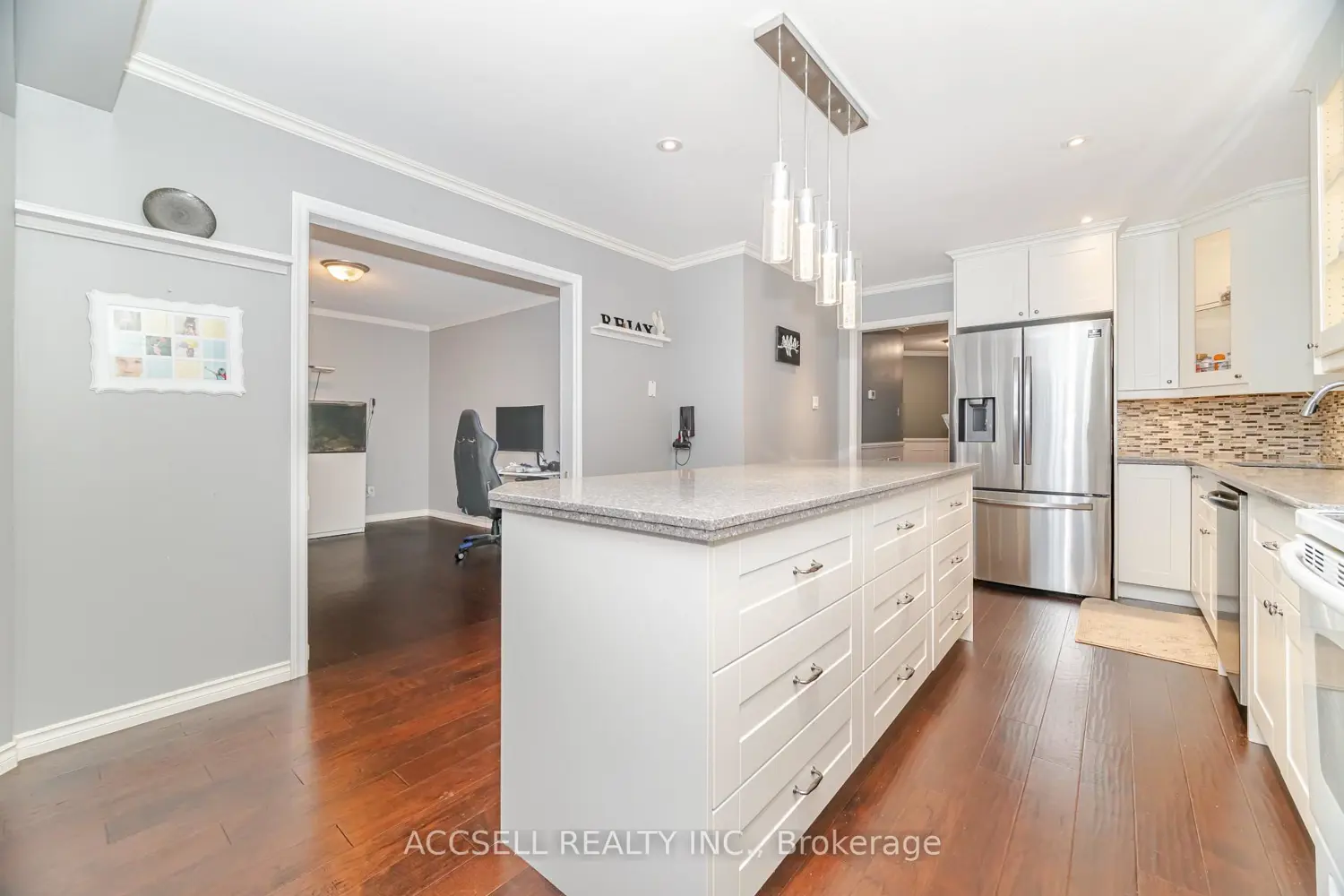 Additional image 7 of 3 Longyear Drive