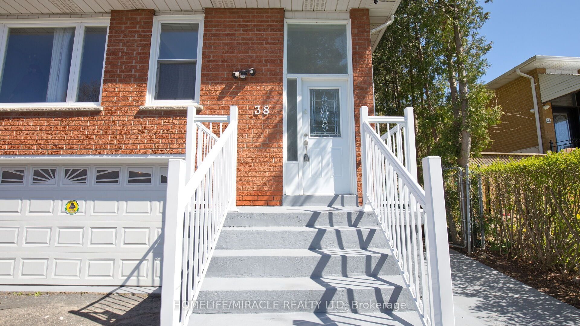 Additional image 2 of 38 Medici Place, Brampton, ON, L6S 3C6