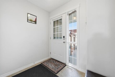 Additional image 8 of 49 Royal Birch Mount NW, Calgary, AB, T3G5W7