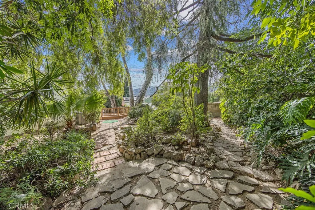 Additional image 68 of 9659 Amanita Ave, Tujunga, CA 91042