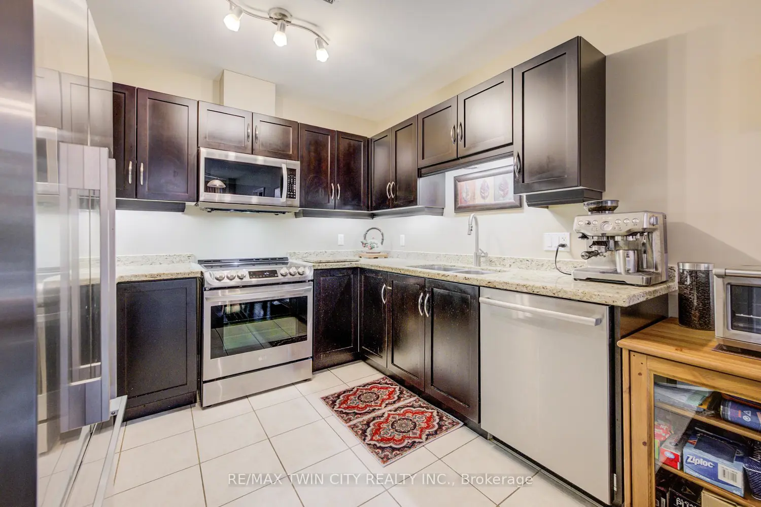 Additional image 8 of 165 Duke Street 105