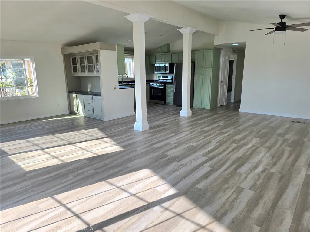 Additional image 43 of 306 N Jade Cove Dr Unit 73A, Long Beach, CA 90803