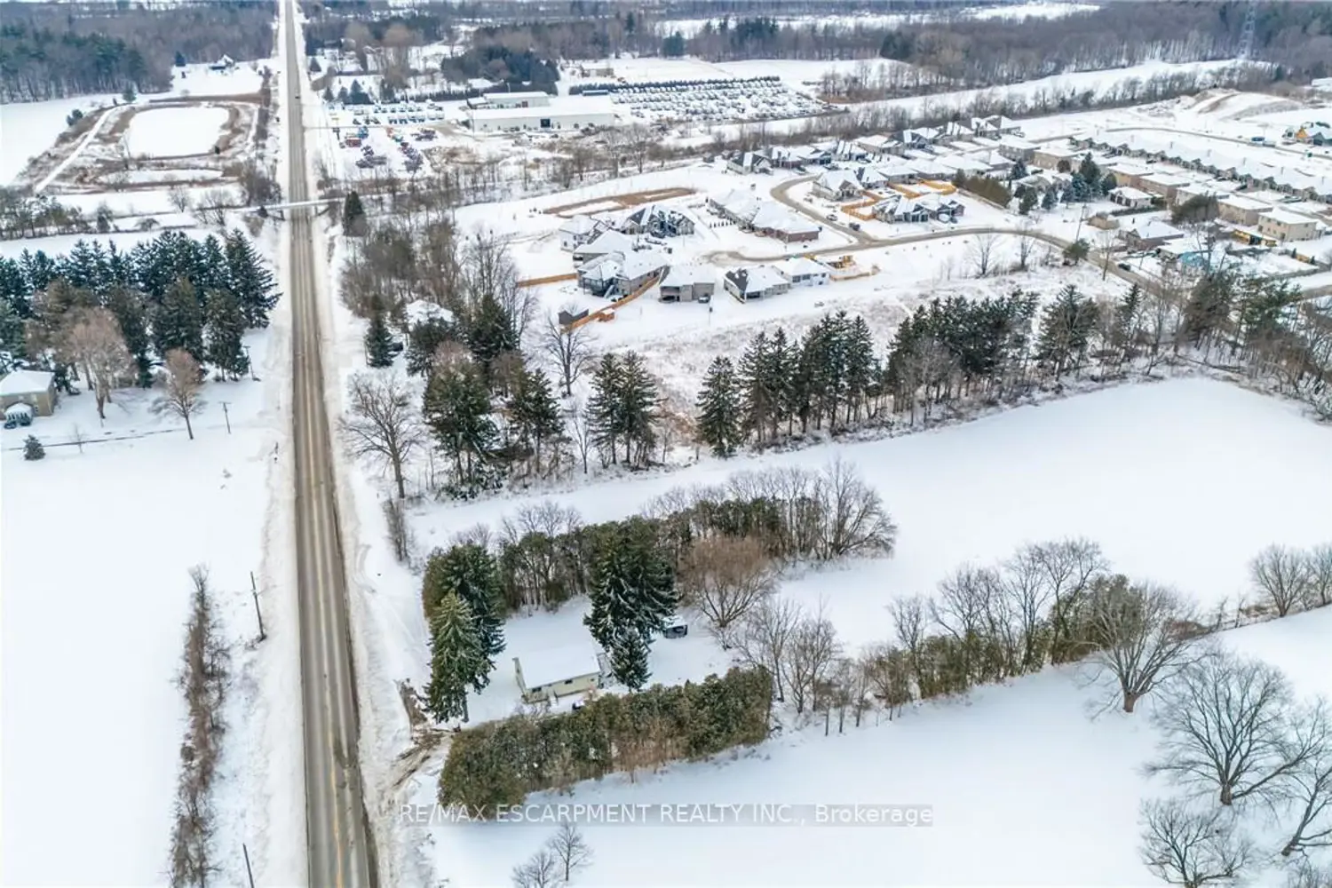 Additional image 11 of 211 Thompson Road