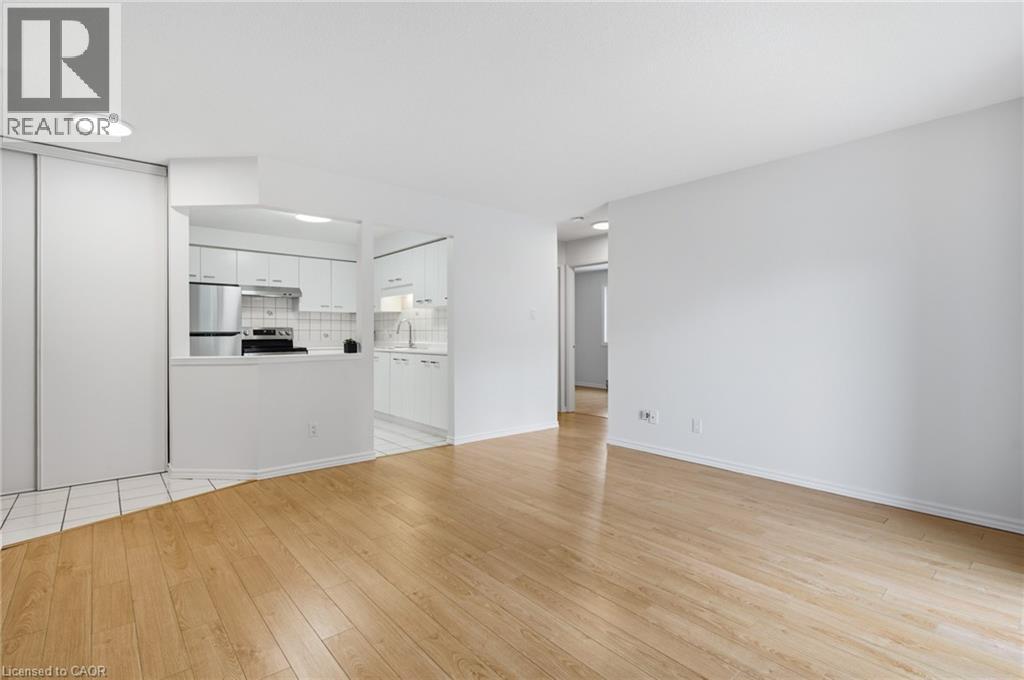 306-565 Greenfield Avenue, Kitchener, ON, N2C2P3