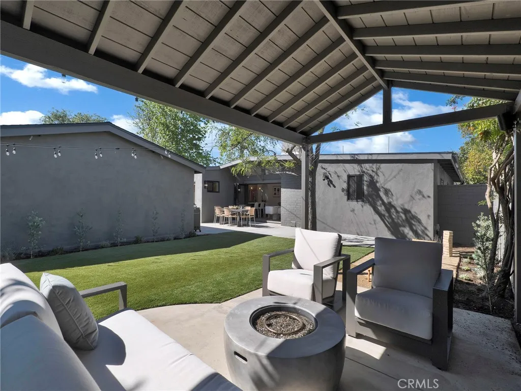 Additional image 35 of 17156 Bullock St, Encino, CA 91316