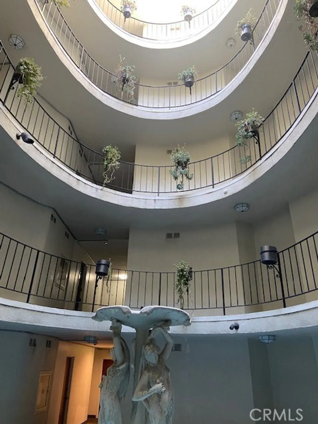 Additional image 12 of 2260 N Cahuenga Boulevard Unit 106, Los Angeles, CA 90068