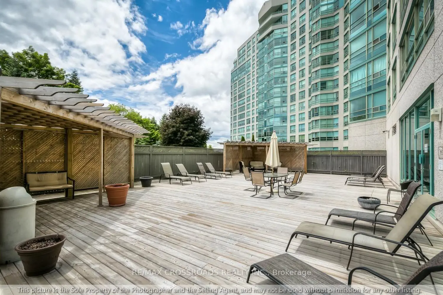 Additional image 19 of 7825 Bayview Avenue 304