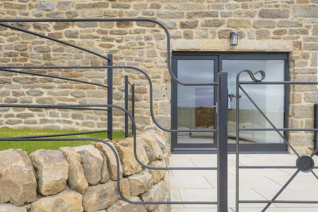 Additional image 23 of 3 bed property for saleHunger Hill, Middleton, Ilkley LS29