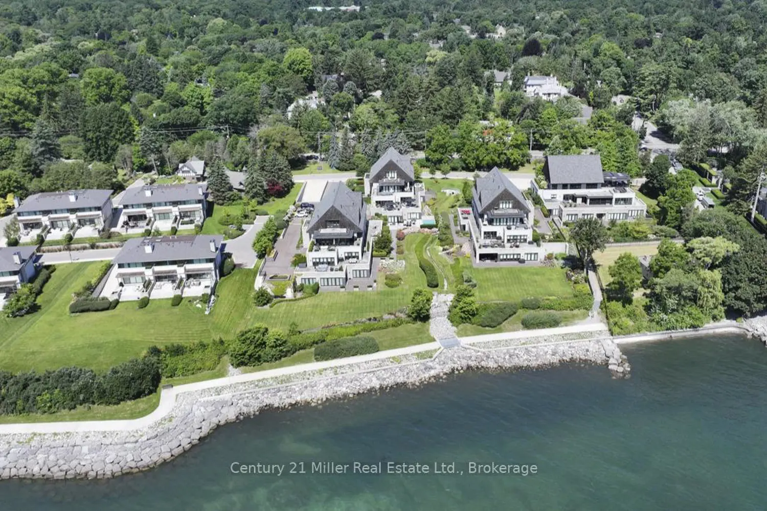 Additional image 20 of 10 Maple Grove Drive 26