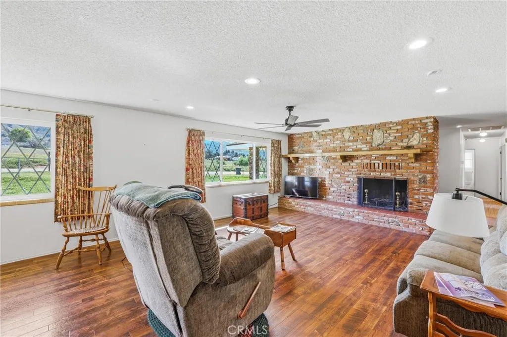 Additional image 10 of 10022 Fremont St, Yucaipa, CA 92399