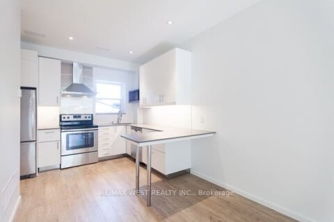 Additional image 8 of A-1118 Queen Street W, Toronto, ON, M6J 1H9