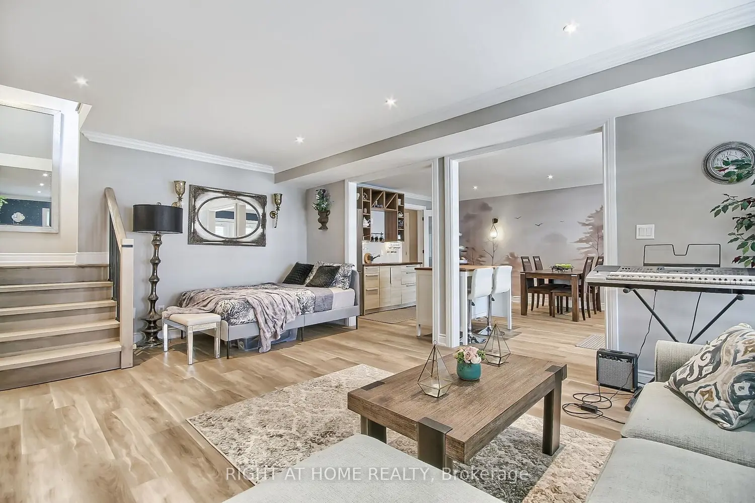 Additional image 17 of 26 Beach Road