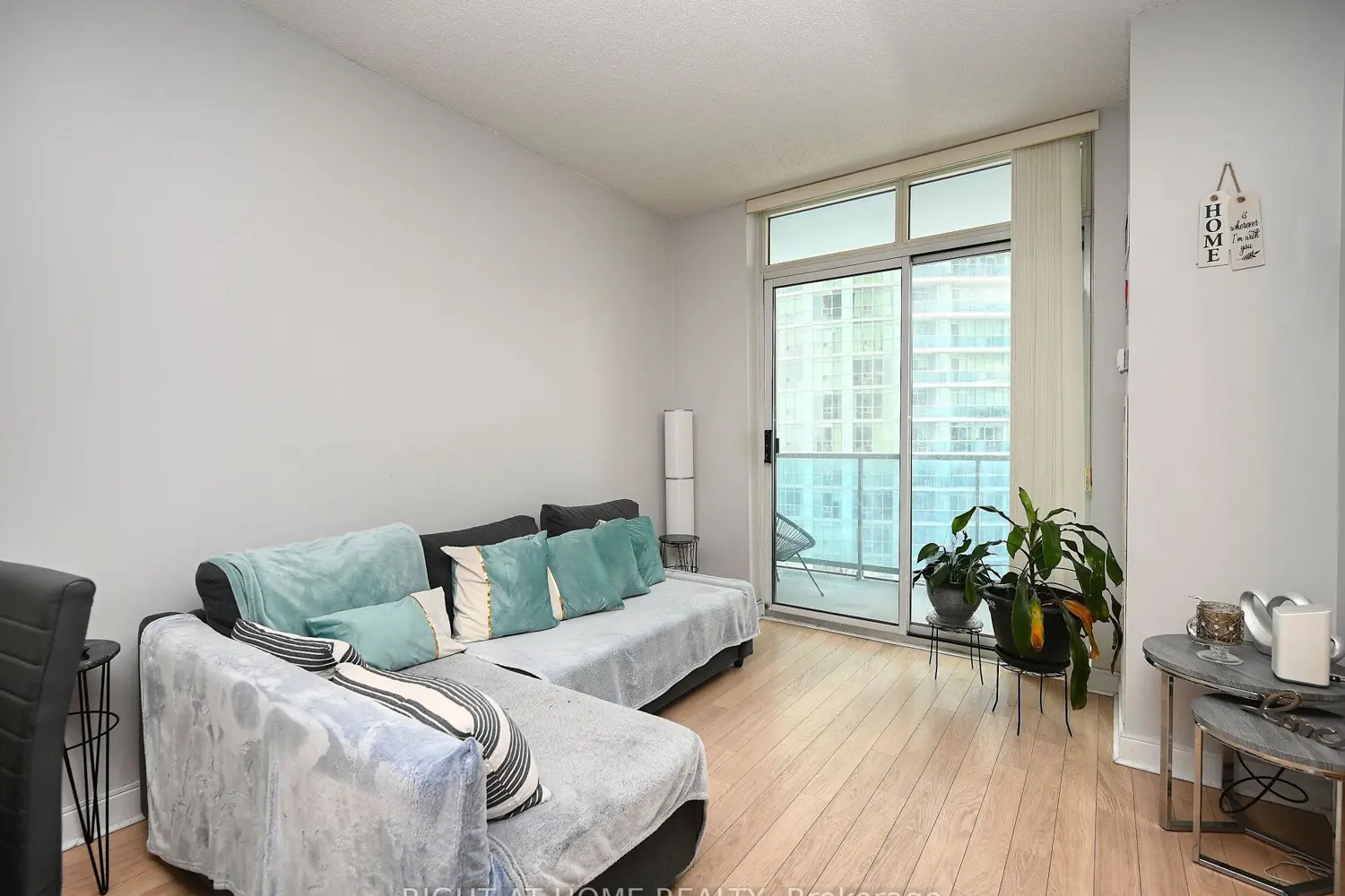 Additional image 3 of 90 Absolute Avenue 908