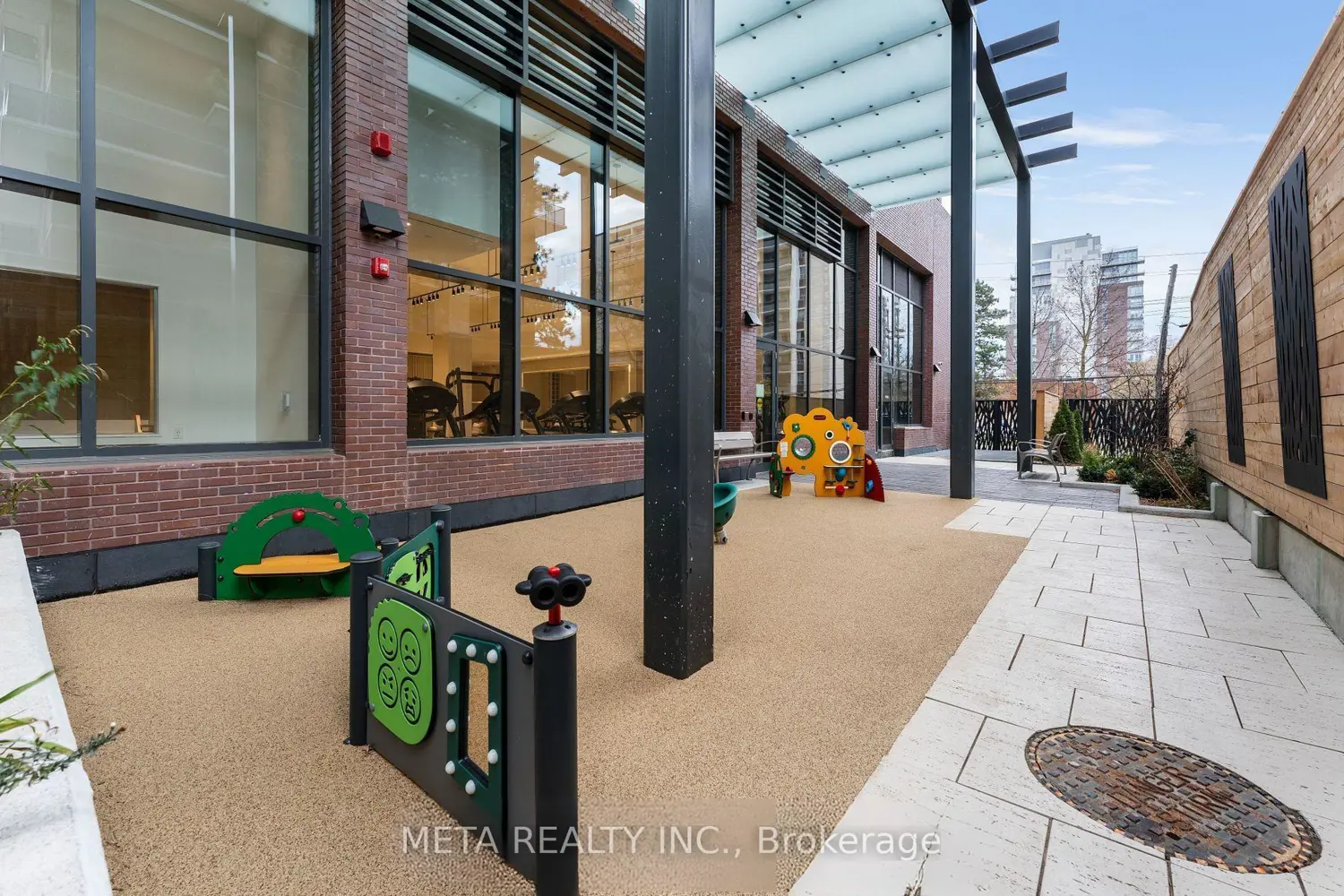 Additional image 5 of 28 Ann Street 1412