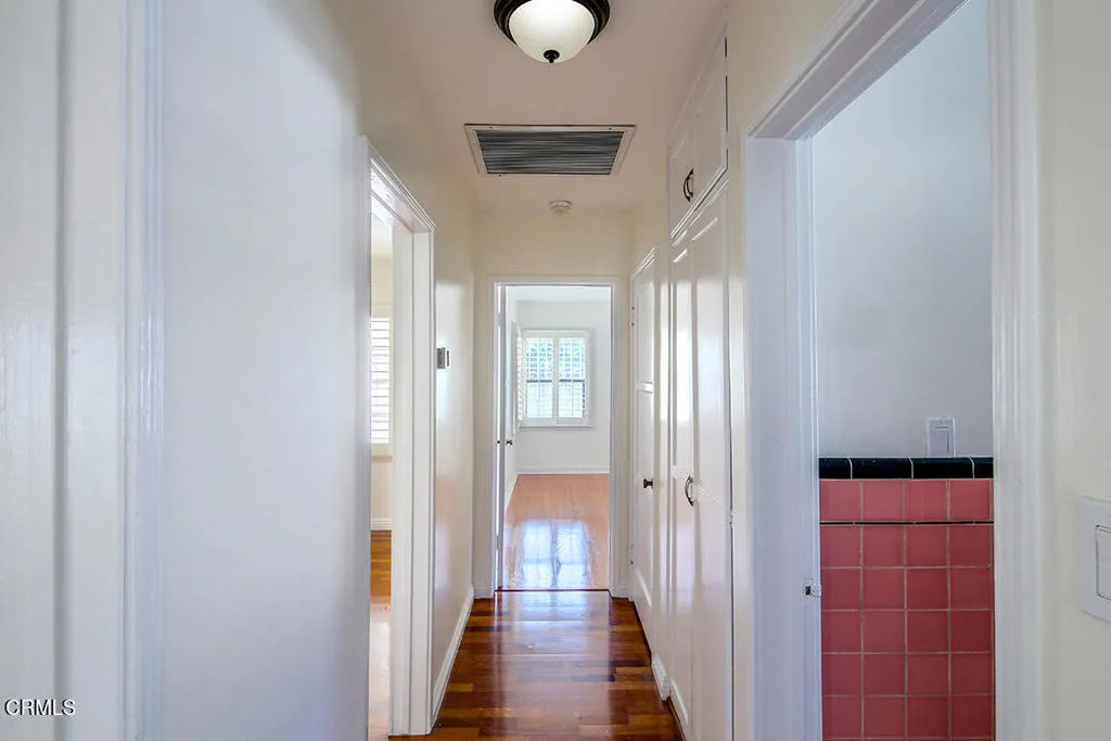 Additional image 41 of 3411 S Cochran Avenue, Los Angeles, CA 90016