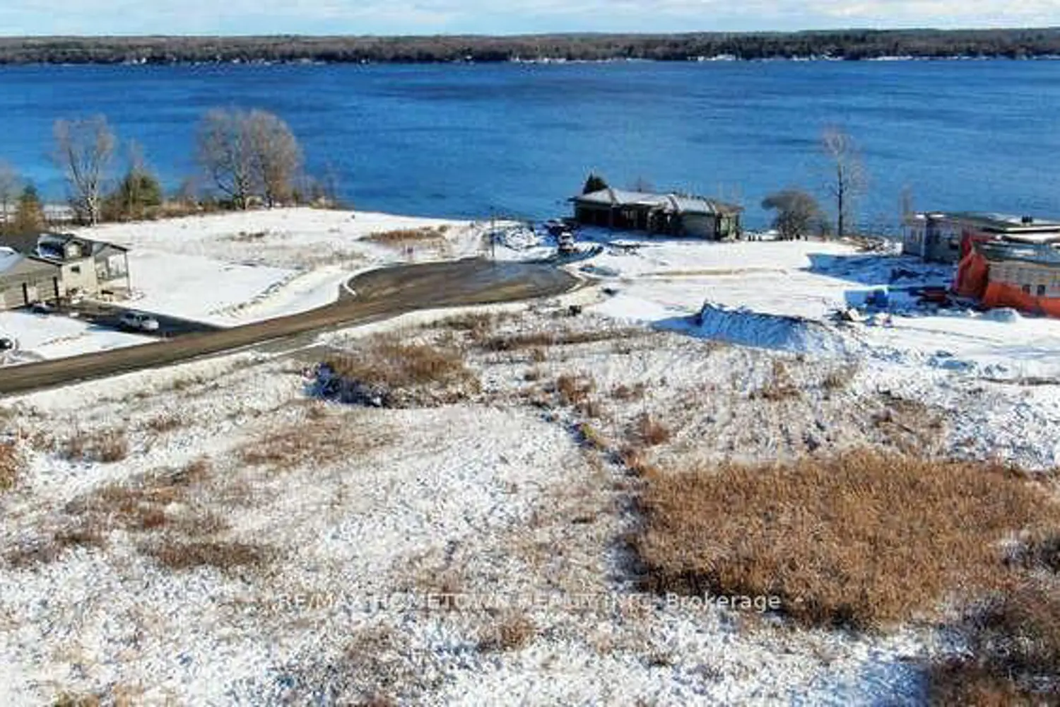 Additional image 11 of 2 Shoreside Way