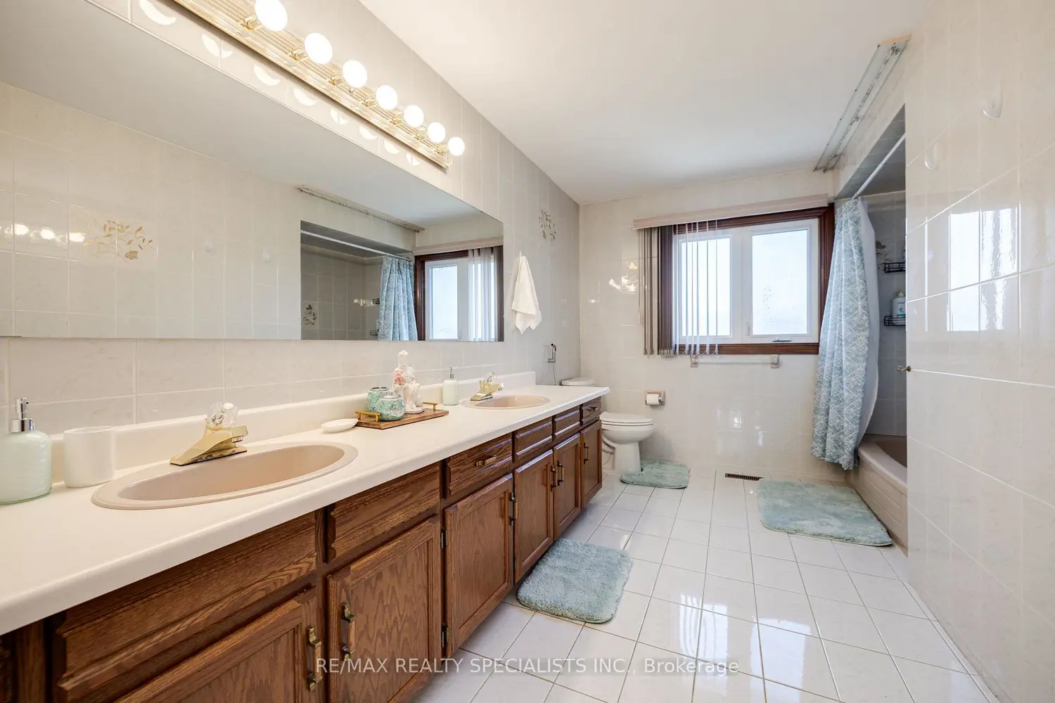 Additional image 10 of 1445 Brentano Boulevard