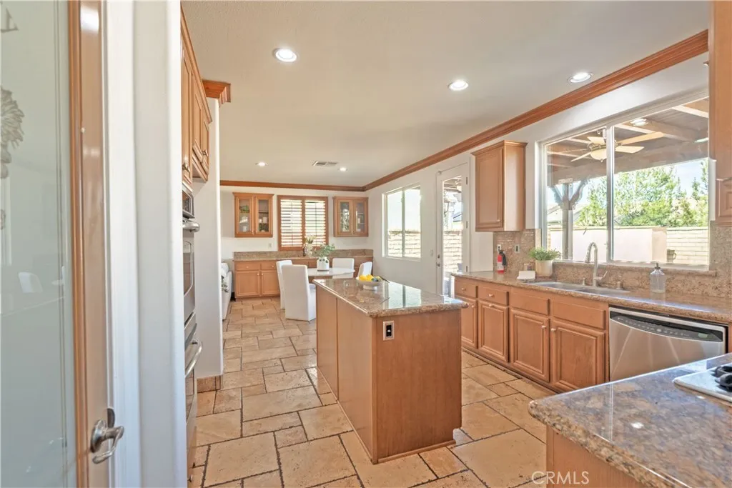 Additional image 43 of 17425 Honey Maple St, Canyon Country, CA 91387