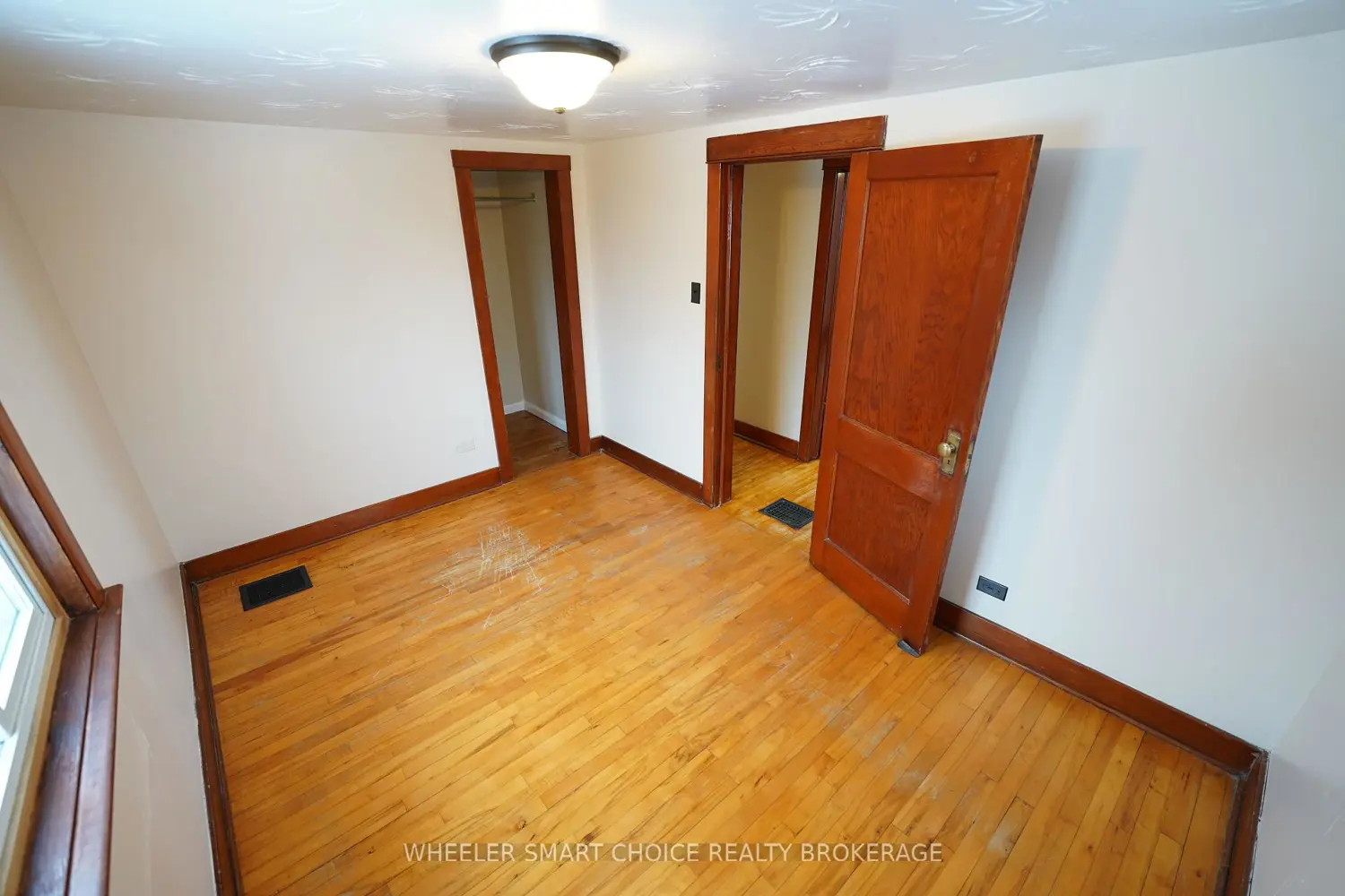 Additional image 8 of 14 Saunders Avenue