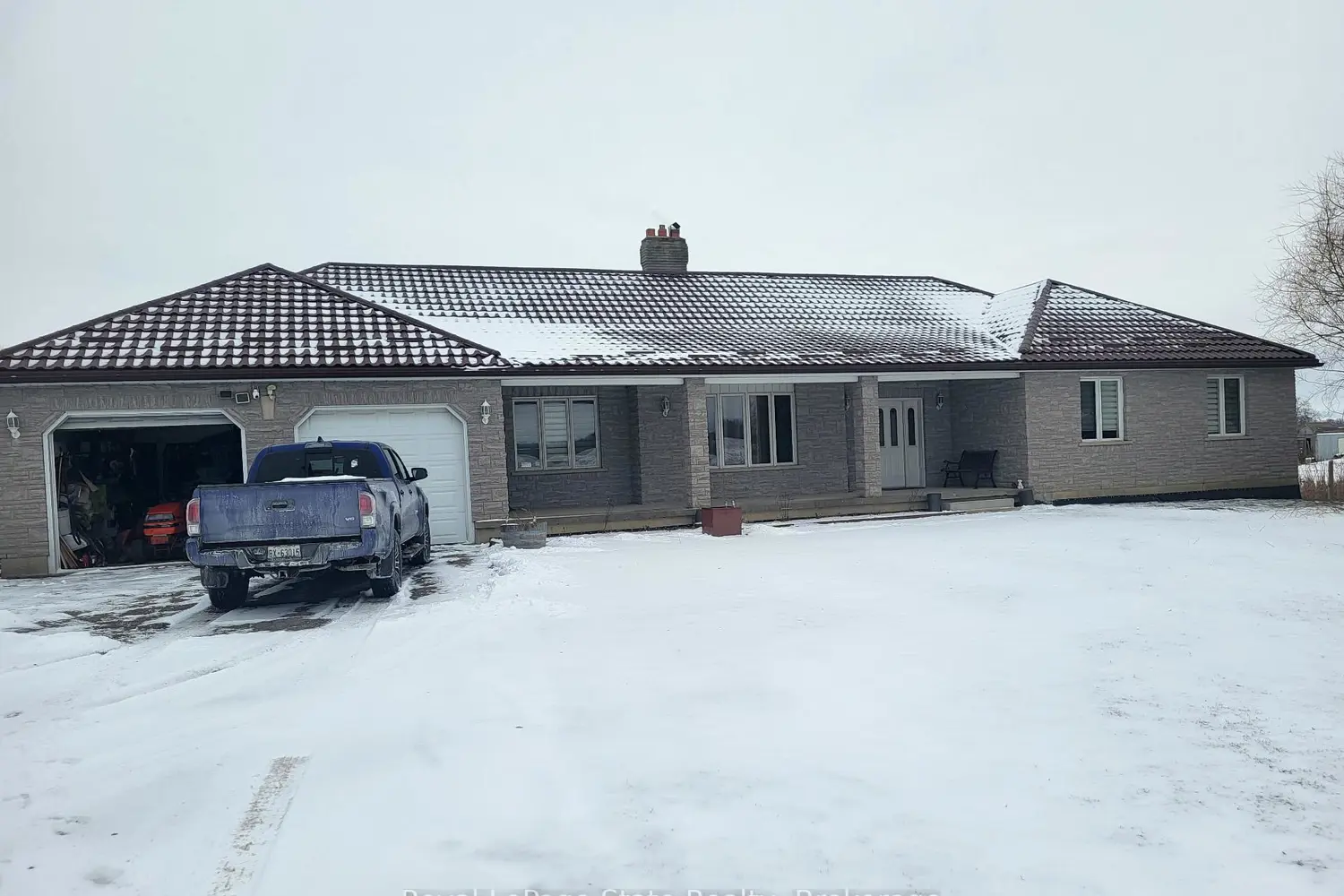 3088 Haldimand 9 Road