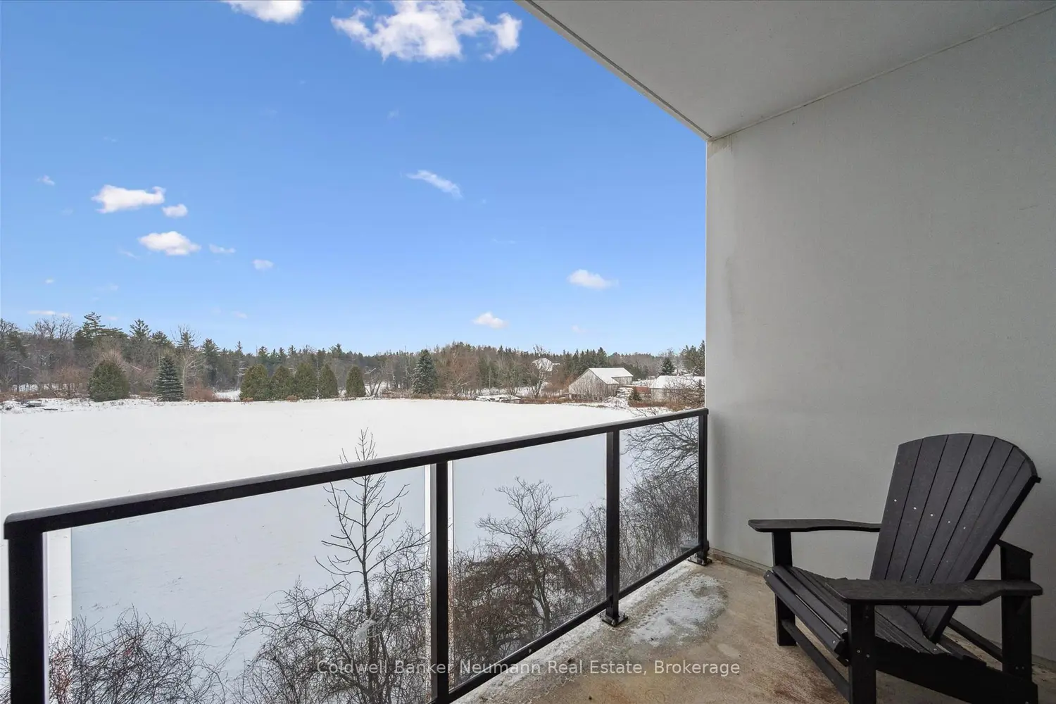 Additional image 11 of 1882 Gordon Street 318