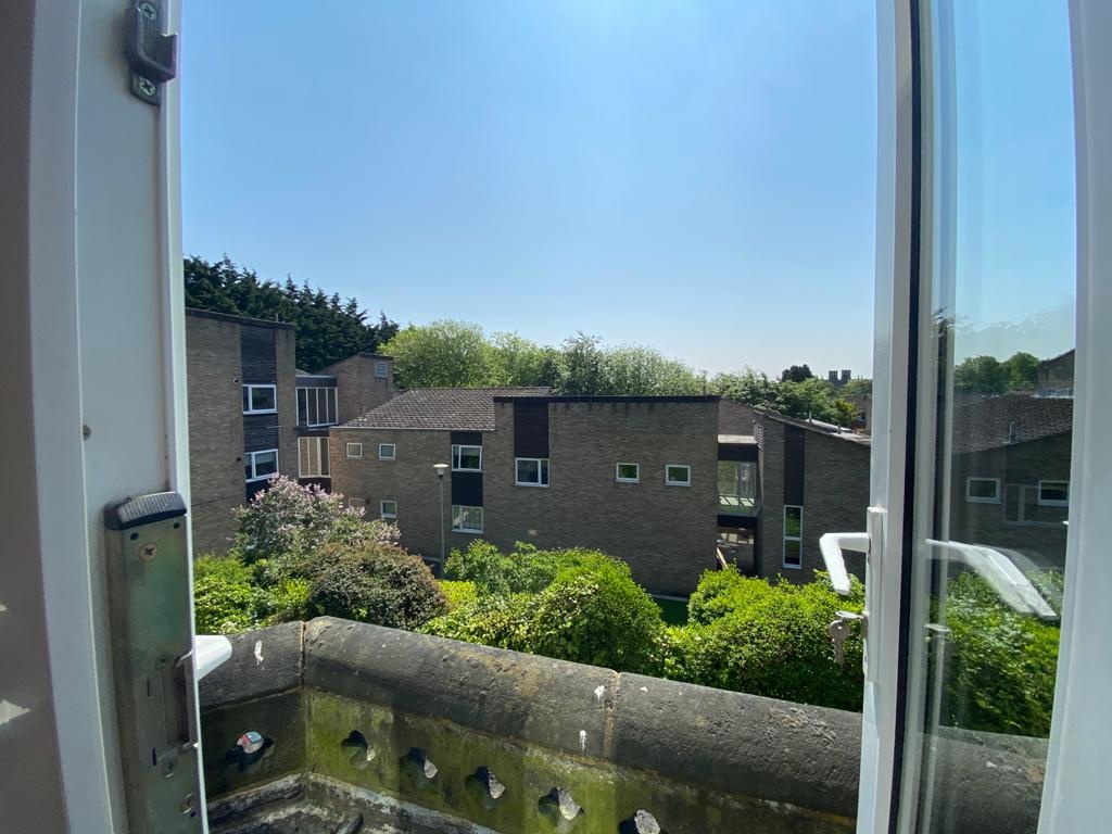 Additional image 8 of 1 Bed Flat, Otley Road, LS16, N1 7GU